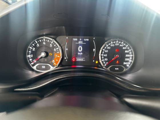 JEEP RENEGADE 1.8 16V FLEX LONGITUDE 4P AUTOMÁTICO